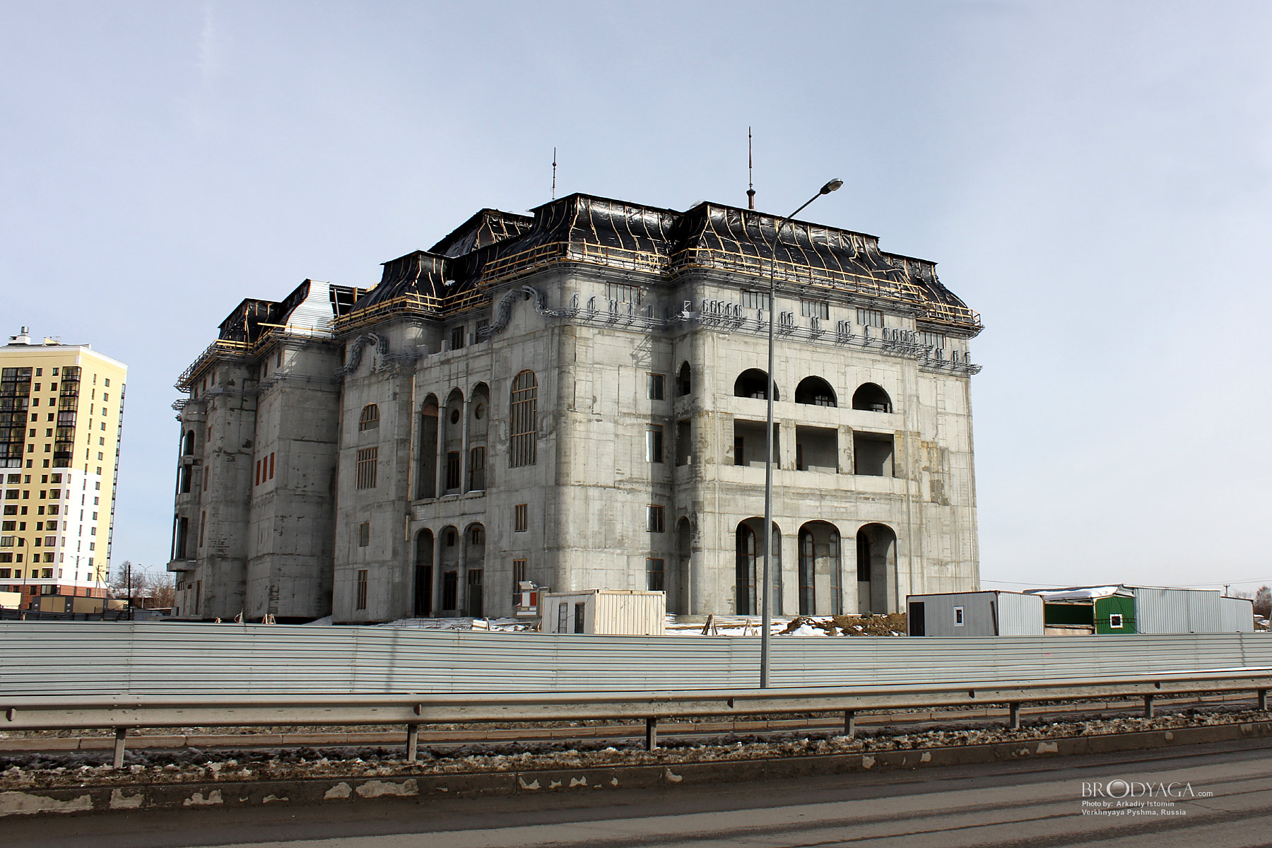 Verkhnyaya Pyshma, Theater of UMMC (Верхняя Пышма, Театр УГМК)
